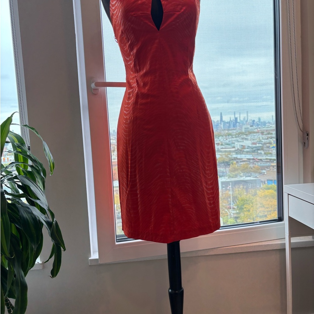 Elegant Red Halter dress,  Brand New! 
Size XS .